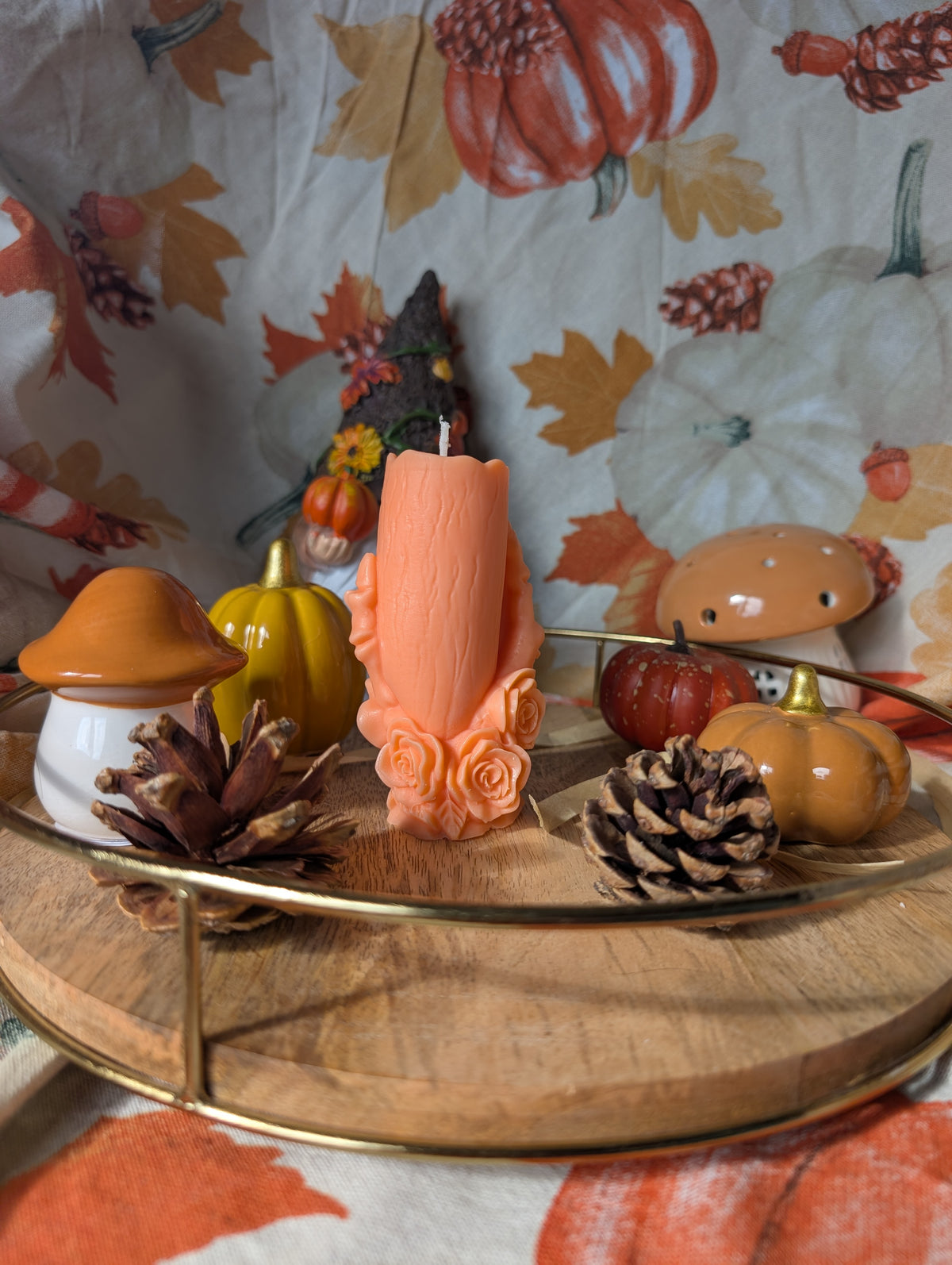 Main Squelettique & Roses – Collection Halloween 🎃